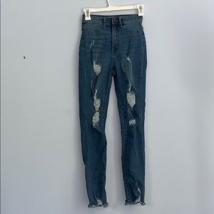 Distressed Skinny Jeans